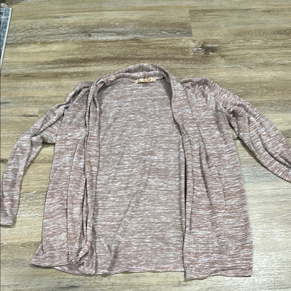 Brown Cardigan Sweater with Relaxed Fit and Ribbed Cuffs